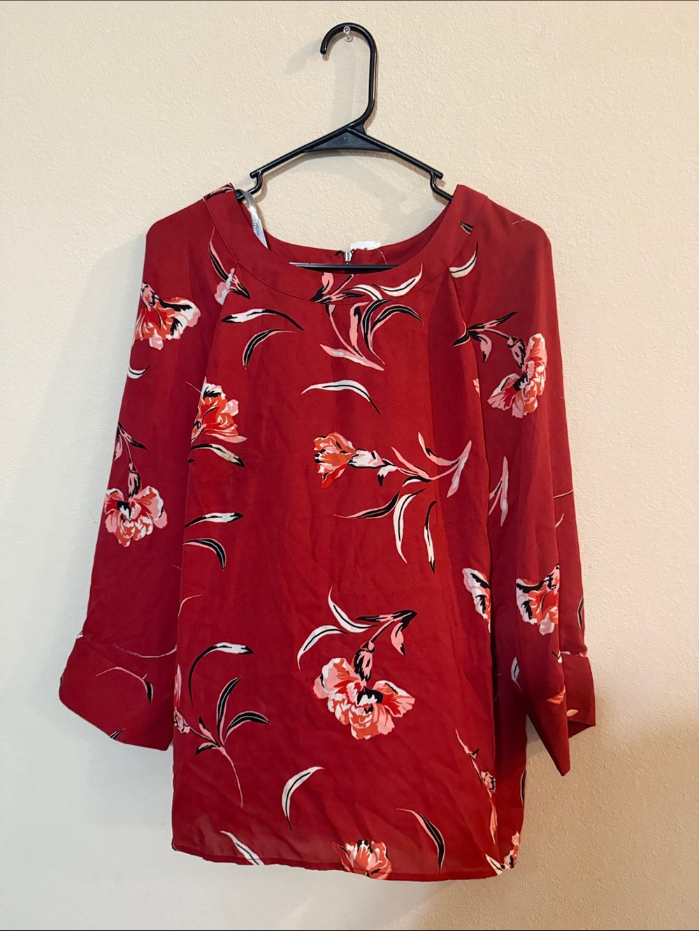 Daniel Rainn Red Floral Blouse